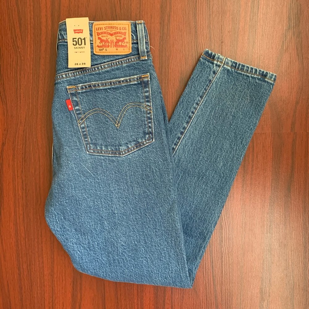 Levi’s 501 Skinny Jeans 26x28